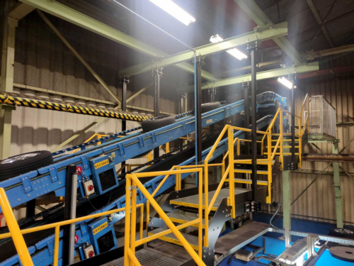 Transporte de banda modular engomada